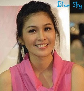 Foto Artis Cantik on Foto Sandra Dewi   Artis Indonesia Cantik   Blue Sky