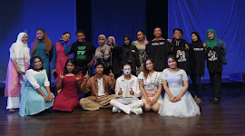 Sebuah Pesan untuk Para Pemimpin, Pentas Teater 'Lakon Tong' Kosong di Mainkan Bengkel Aktor Mataram