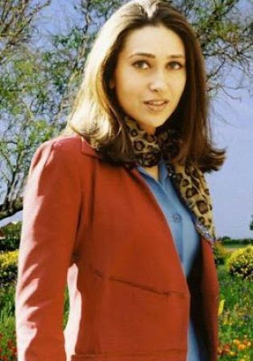 Karishma Kapoor Full HD Pictures Karishma Kapoor Full HD Pictures