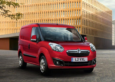 Vauxhall Combo (2012) Front Side