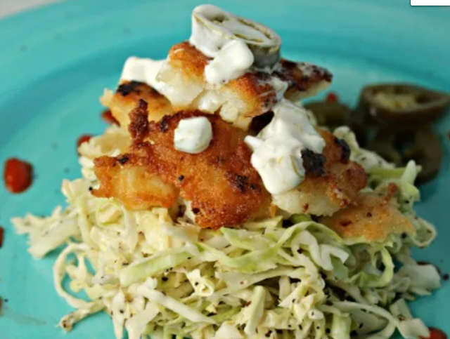 Paleo Fish Tacos with Spicy Cabbage Slaw #healthy #recipes
