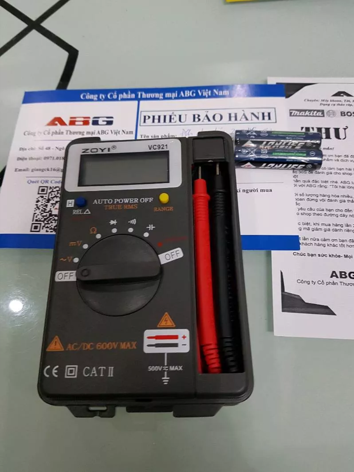 Review Đồng hồ đo điện Zoyi