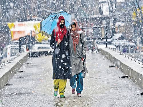 Weather Update – Rain/ Snow Predicted In Kashmir, Check Here