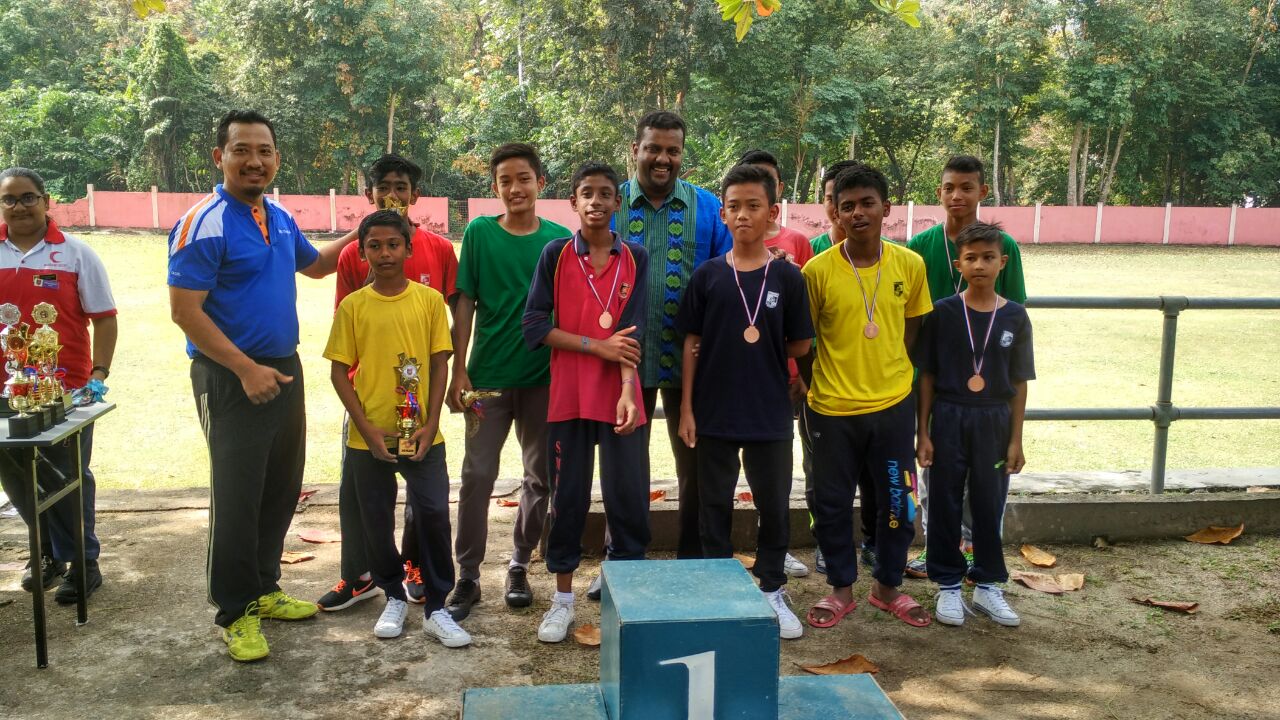 SMK TANJONG BUNGA: MERENTAS DESA 2017