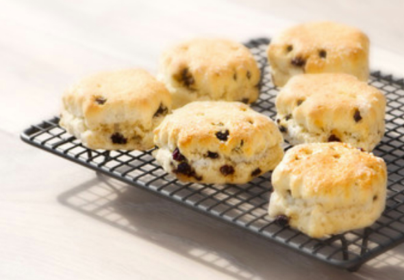 scones con crema y harina leudante