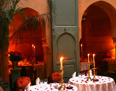 Romantic Candle Light Dinner on Valentine's Day