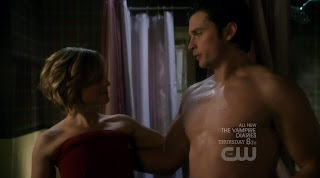 Tom Welling Shirtless on Smallville s9e15