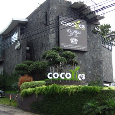 Hasil gambar untuk cocorico cafe bandung