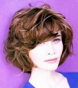 short hairstyle wavy hair