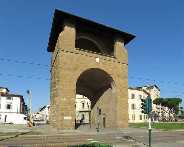 Porta al Prato, Piazzale della Porta al Prato, Florence