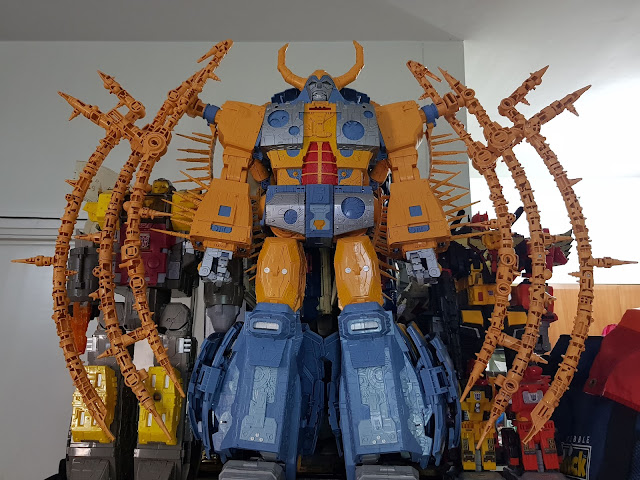 Transformers Generations War for Cybertron Unicron Towering Over Us