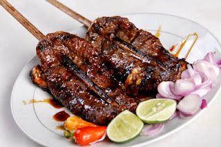 Sate Buntel 