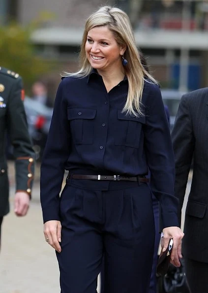 Princess Maxima has visited the women's project "De Tafel van Een" at the community centre Wijkwaard