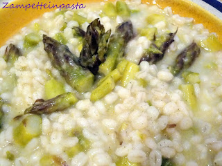 Orzotto con gli asparagi verdi - Ricetta con gli asparagi