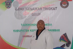  Marvin Fenanlampir Pimpin UKT Taekwondo Tanimbar 