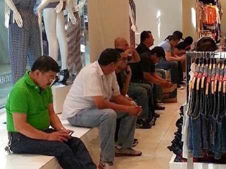 Un-día-de-compras-con-tu-mujer_06