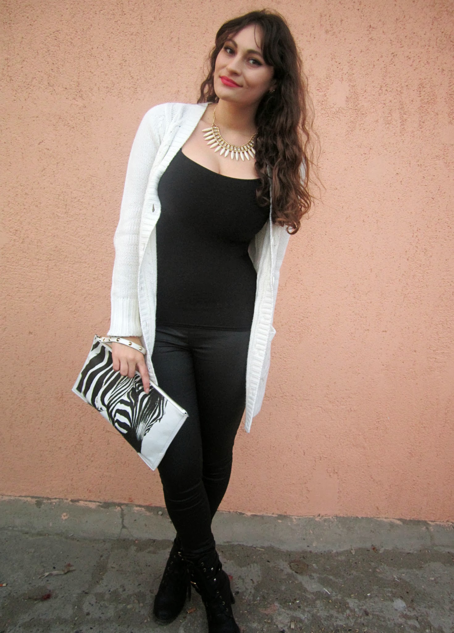 Casual black&white