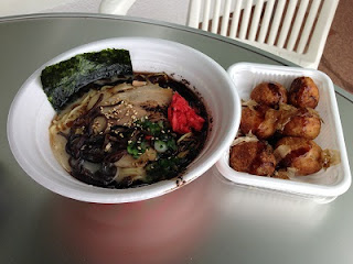 Tonkotsu Ramen　& Takoyaki