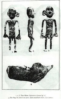 Lao book review - Megalithes du Haut-Laos - sample page picture