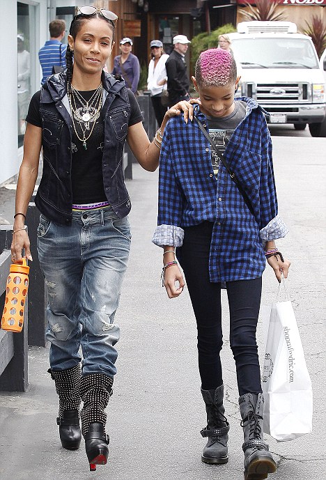 Willow Smith Hairstyles