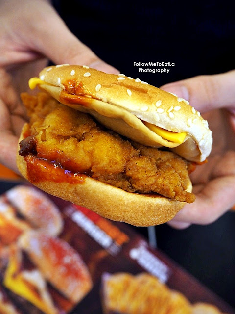 A&W Malaysia All-New RedHot Burger