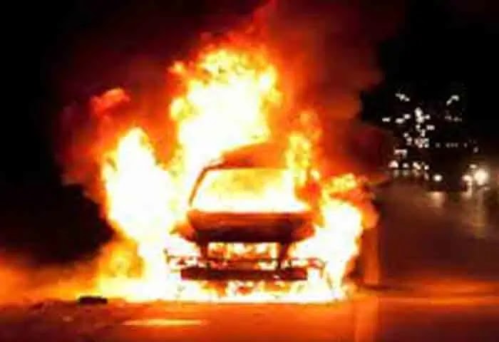 Manama, news, Bahrain, Top-Headlines, Car, fire, Gulf, World, Bahrain police arrest car arsonist in record time.