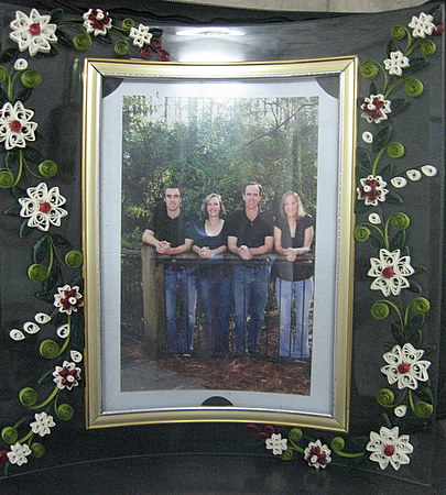 Quilling-Design-Glass-frame