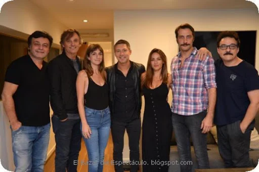 DosMasDos equipo.jpeg
