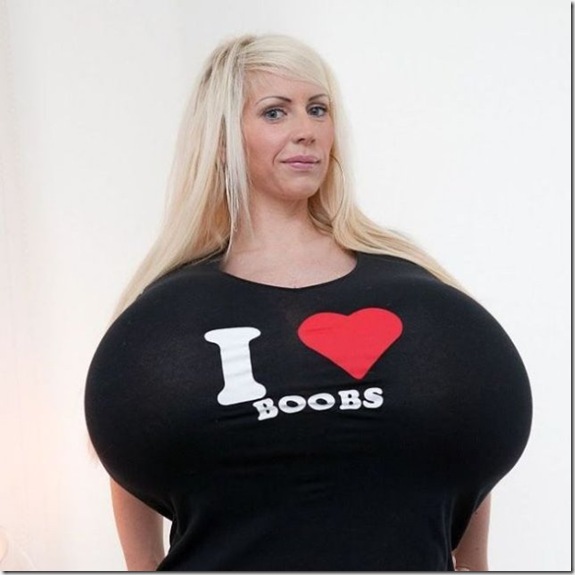 beshine-largest-breasts-70d688