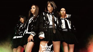 SCANDAL performs “Pride” on Music Japan