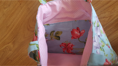 Cork and fabric roses tote bag