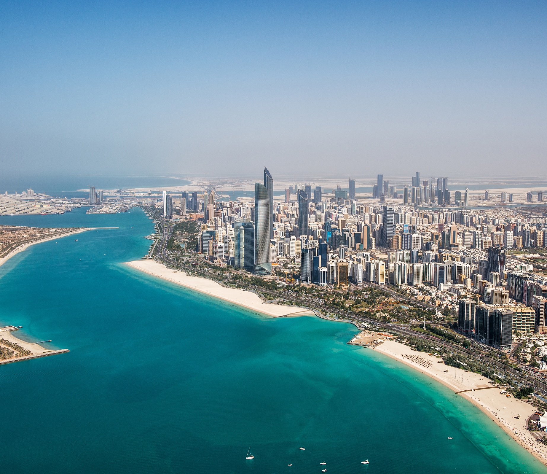 دبى