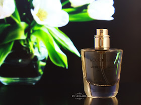 Parfyumirovannaya voda Secrets d'Essences Accord Chic ot Yves Rocher, обзор, отзыв, review, Vera Bel