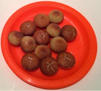 A plate of doughnut balls