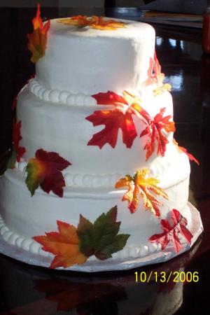 Fall Leaves Cake This three tiered wedding cake was an apple cider cake 