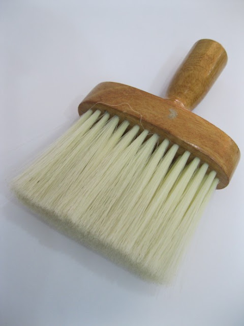 Barber Hair Brush1