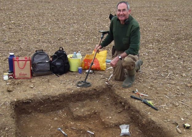 Rare Viking hoard found by detectorist in Oxfordshire