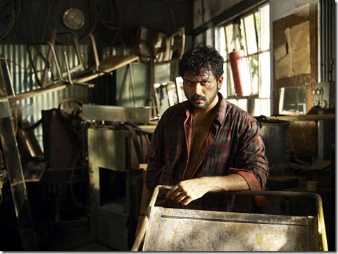 Karthi, kajal agarwal -Naan Mahaan Alla movie stills