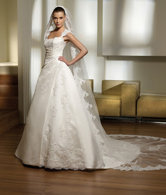 Wedding Gown Elegant and Luxurious