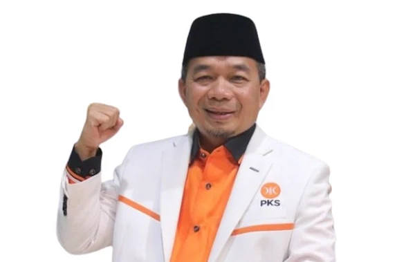 Ketua Fraksi PKS DPR RI Jazuli Juwaini menginstruksikan seluruh Anggota Fraksi PKS secara Seluruh Anggota DPR PKS Potong Gaji untuk Bantu Korban Bencana