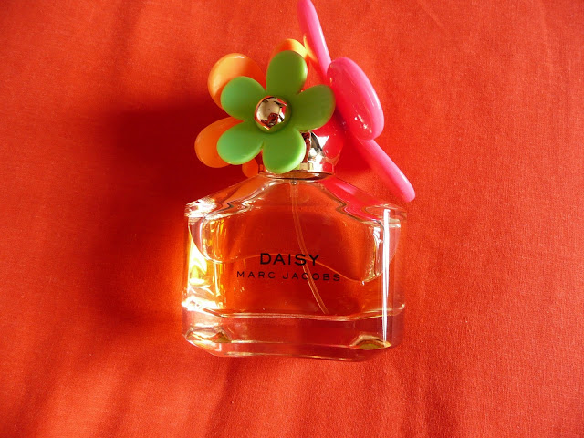 Marc Jacobs Daisy Sunshine Summer Floral Fruity Perfume Fragrance