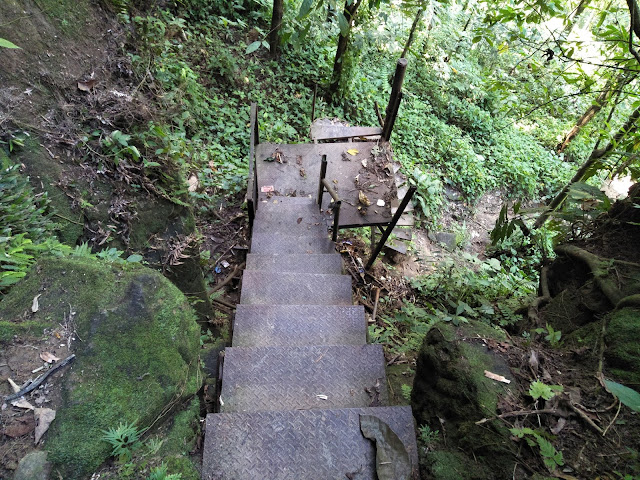 Tangga Di Air Terjun Tonduhan