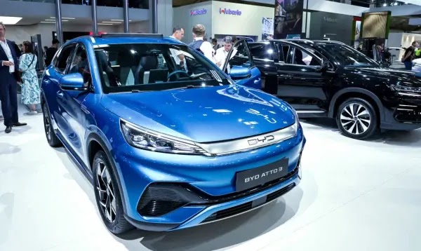  China's BYD overtakes Tesla in electric car sales