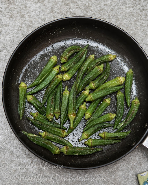 steamed okra 