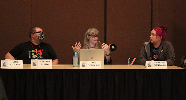 L-R: Matthew Munro, Jan S. Gephardt, and Rhiannon Gonzalez, on the “Cartoons” panel at Archon 45.