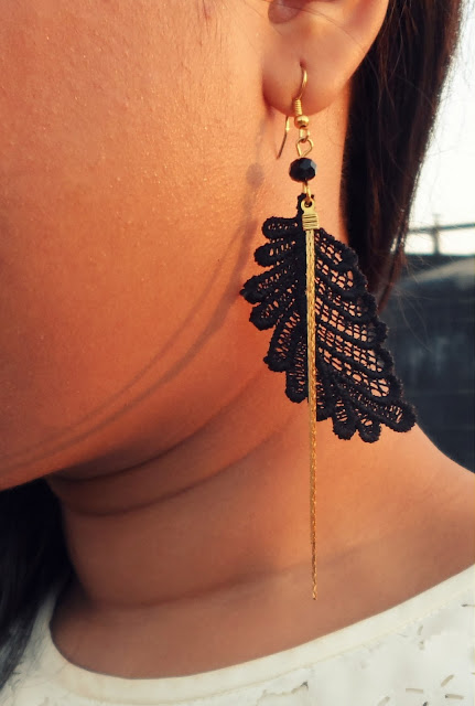 feather earrings