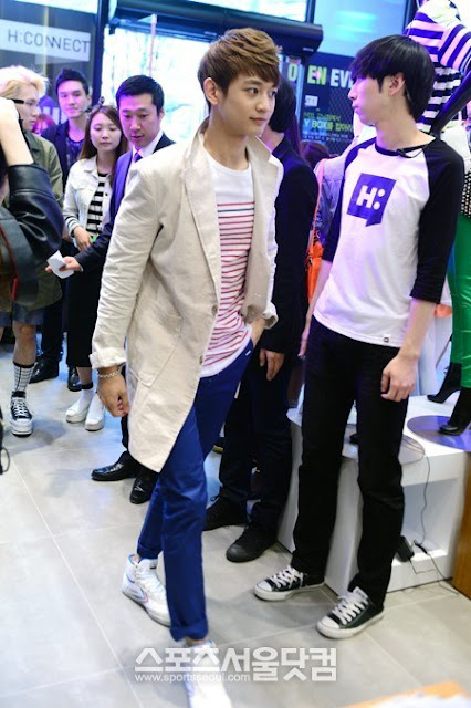 Shinee Key and Minho at H:Connect grand opening 130503-4