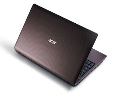 Acer Aspire Quadro 5552G (974G64M) Laptop with 15.6-inch screen