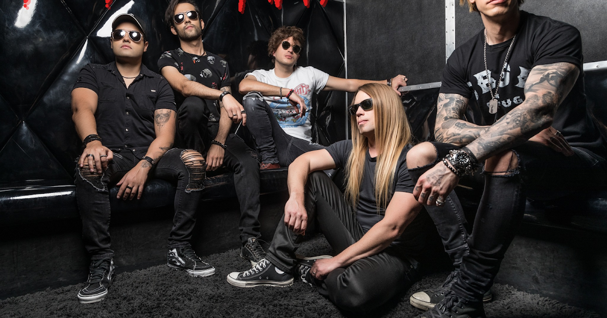 Velvet Chains; Banda renova line-up e confirma participação em grande festival nos Estados Unidos