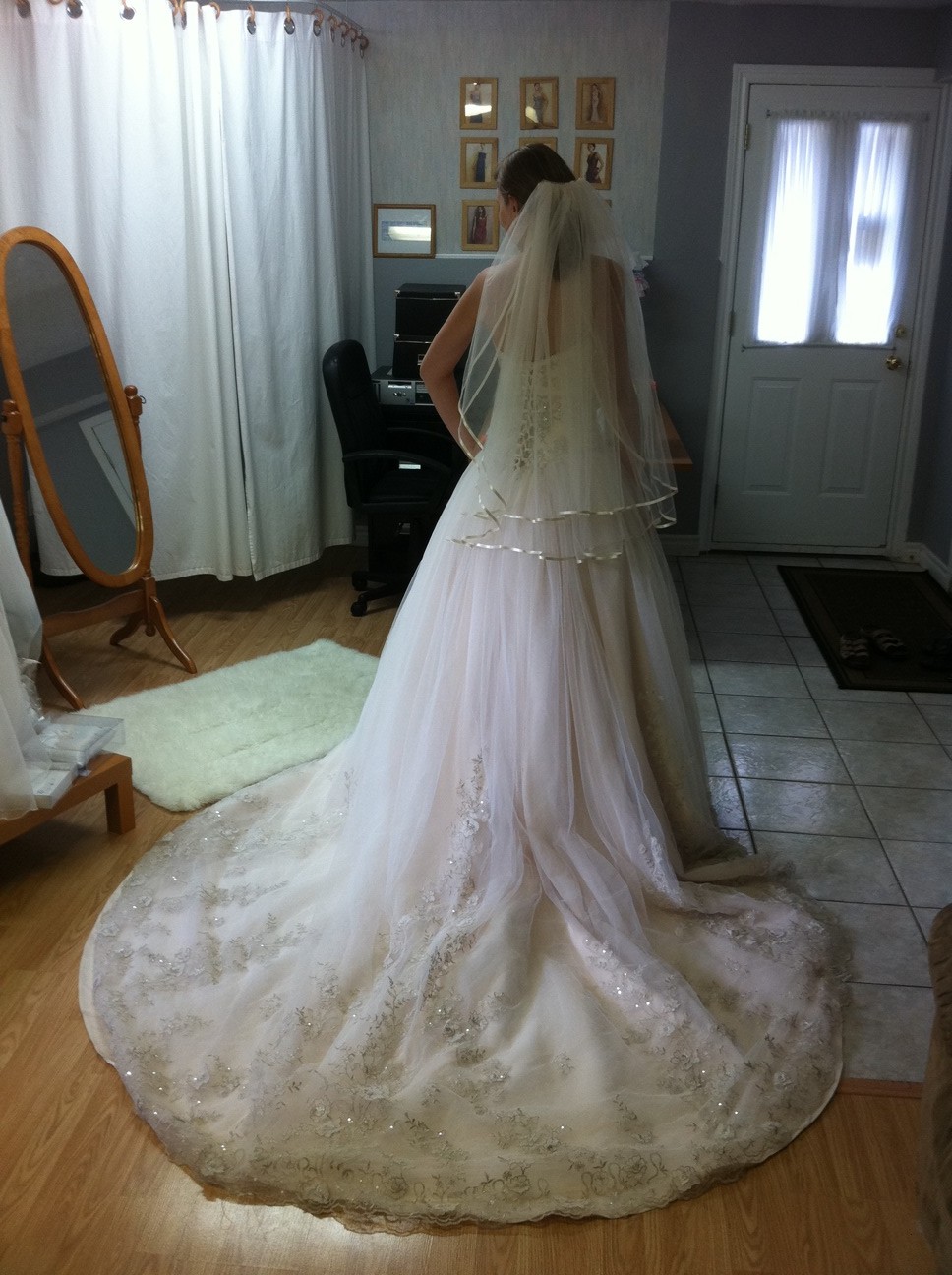 bridal gowns kitchener